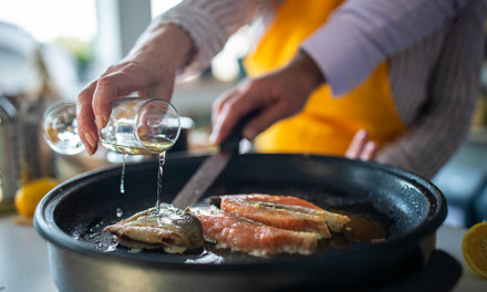 Tips Menggoreng Ikan Agar Tak Meletup