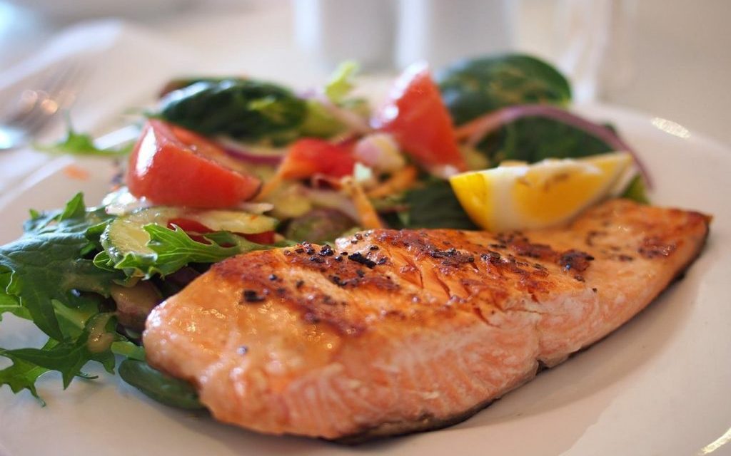 Cara Memasak Ikan Salmon Agar Lezat Dan Tidak Amis