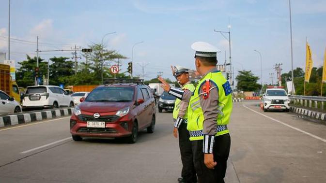 Lalu Lintas Terkini: Kondisi Arus Mudik Di Tol & Jalur Pantura