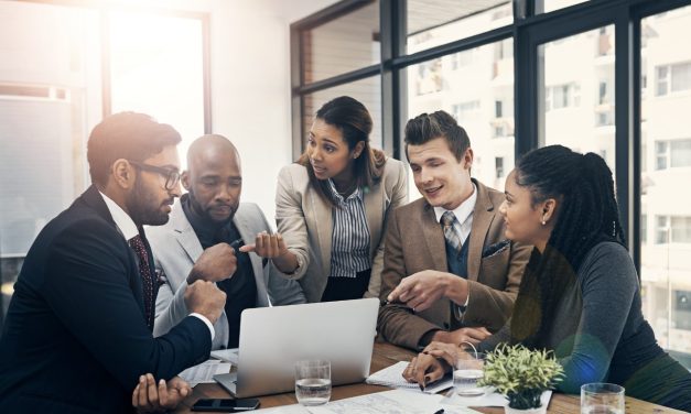 Peran Komunikasi Efektif Dalam Meningkatkan Kinerja Tim