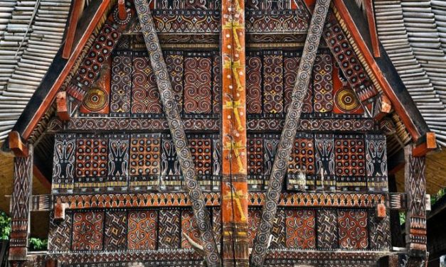 Mengenal Ornamen Dan Simbolisme Unik Rumah Adat Toraja
