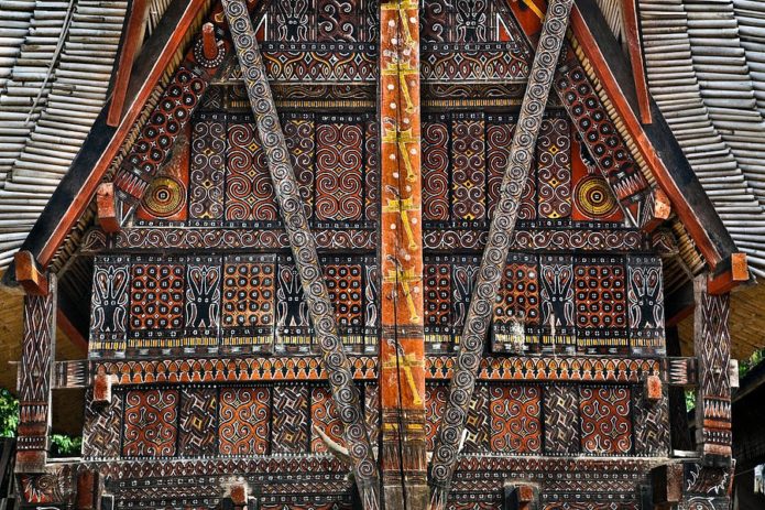 Mengenal Ornamen Dan Simbolisme Unik Rumah Adat Toraja