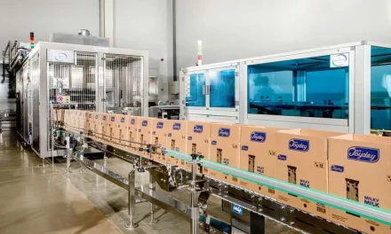 Pabrik Ice Cream Bekerja Menghasilkan Produk Favorit Dunia